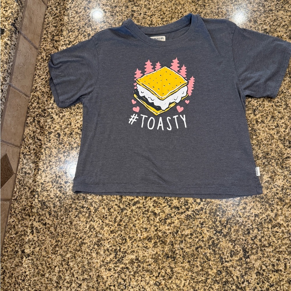 Magellan Girls Gray Toasty‎ T-Shirt Size XL